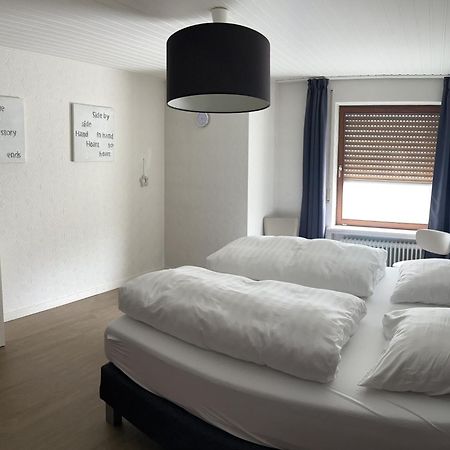 Pension Burgklause Schönecken Buitenkant foto